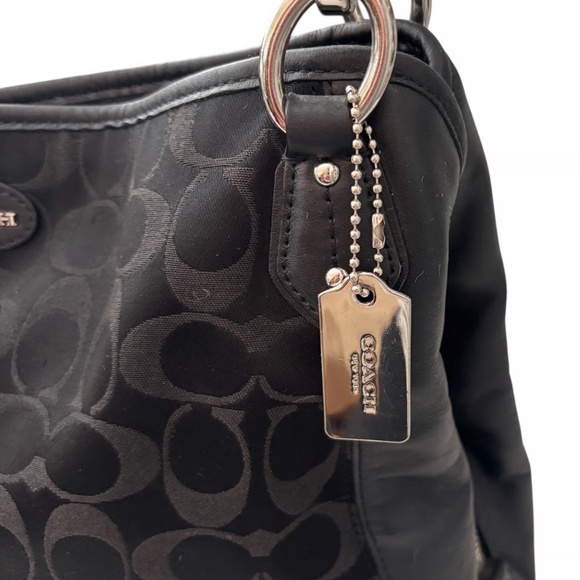 COACH Colette Signature Hobo Bag w/ Silver Coach Hang Tag - Picture 5 of 14